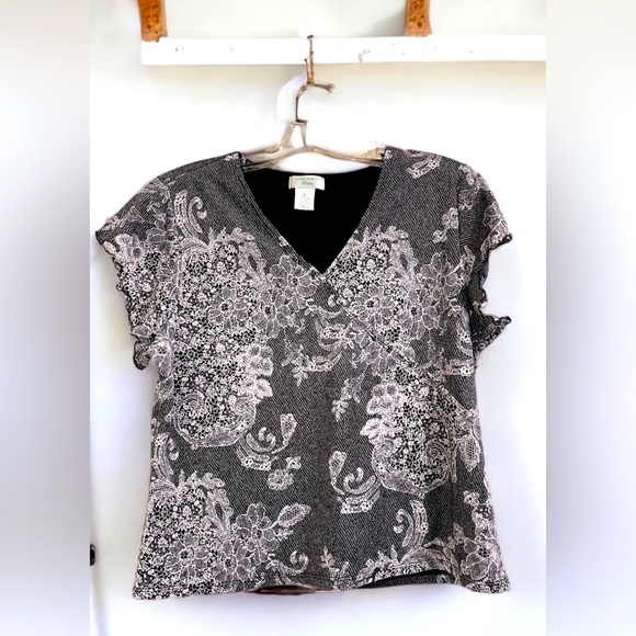 3 Womens Laura Ashley petite dress blouses. - Picture 2 of 16